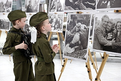 "Женщина. Война. Победа": совместная фотовыставка БЕЛТА и БСЖ открылась в Минске