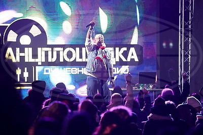 Хиты для Солигорска. У спортшколы "Шахтер" открылась танцплощадка