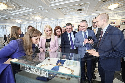 Экскурсия по Дворцу Независимости прошла для сотрудников агентства "Минск-Новости"
