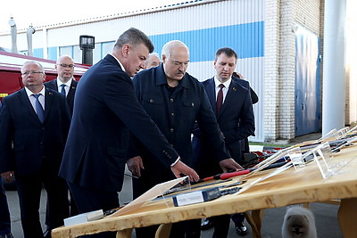Лукашенко во время рабочей поездки в Витебскую область посетил Оршанский лесхоз