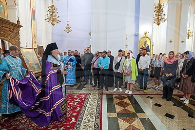 В Свято-Успенском кафедральном соборе Витебска прошел молебен, посвященный началу учебного года