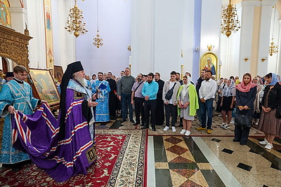 В Свято-Успенском кафедральном соборе Витебска прошел молебен, посвященный началу учебного года