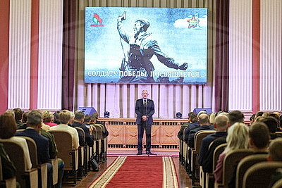 "Главное, чтобы это исходило от души". Сергеенко о патриотическом воспитании молодежи