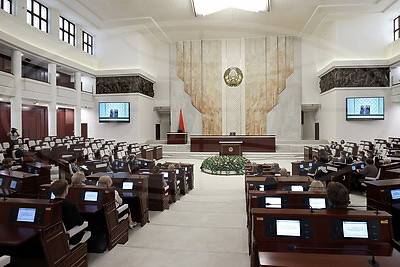 В Палате представителей прошла встреча с педколлективом колледжа цифровых технологий