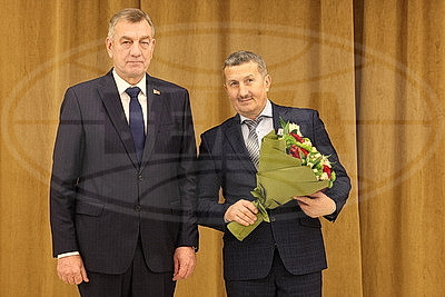 "Коллективы АПК способны решать любые задачи даже в непростых условиях". Назаров о заслугах сельхозпроизводителей