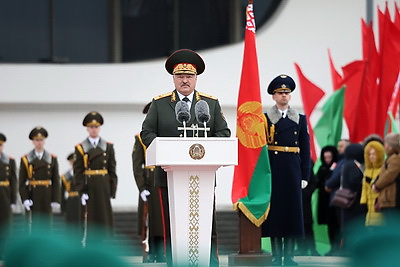 Белорусские военнослужащие принесли клятву на верность народу и Президенту
