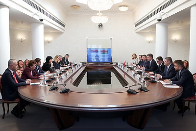В Мингорисполкоме прошла встреча с парламентской делегацией Республики Сербской