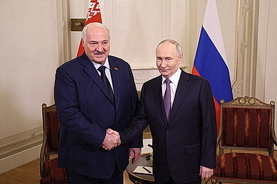 Лукашенко и Путин провели встречу в Санкт-Петербурге