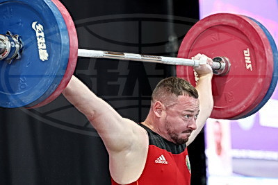 В Могилеве проходит чемпионат Беларуси по тяжелой атлетике