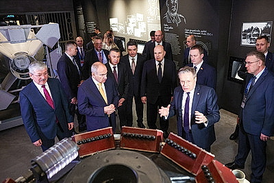 Биотехнологии, промышленность, экология. Премьер-министры стран ЕАЭС ознакомились с инновационными разработками в Москве