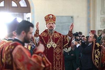 Крестный ход и божественная литургия в честь 125-летия Гродненской епархии прошли в Гродно