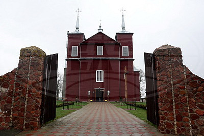 Достопримечательности. Костел Св. Иоанна Крестителя в Волпе