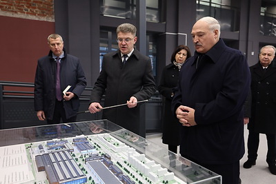 Лукашенко посетил Минский городской технопарк