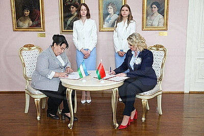 Представители союза женщин Беларуси и Узбекистана подписали меморандум о взаимопонимании