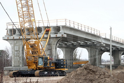 Ремонт моста через реку Припять в Мозыре