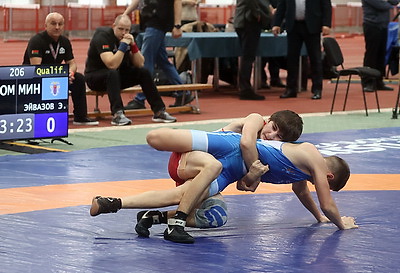 Более 200 юных борцов участвуют в республиканской спартакиаде в Гомеле