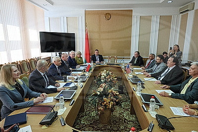 Встреча с представителями партий США состоялась в Палате представителей