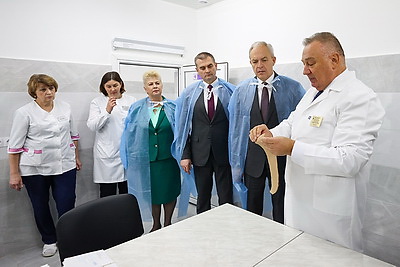 Сергеенко в Браславе пообщался с молодыми специалистами и ознакомился с новым отделением ЦРБ