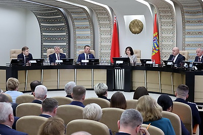 Кочанова: мы должны уметь слушать людей, а поступающие вопросы - рассматривать эффективно