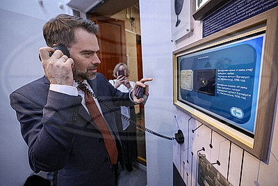 Выставка "Внимание! Говорит Минск" открылась к вековому юбилею национального радиовещания в столице