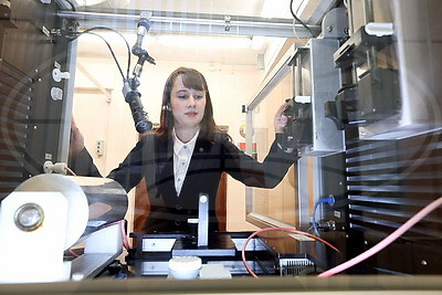 "Шли от потребностей практиков". В ВГТУ разработали полимерную кровеостанавливающую нанопленку