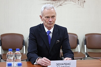 Литовский политик: наше руководство ведет Литву по пути уничтожения народа и государственности