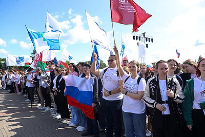 Около 200 молодых людей из Беларуси и России собрал в Бресте патриотический форум "Цитадель памяти"