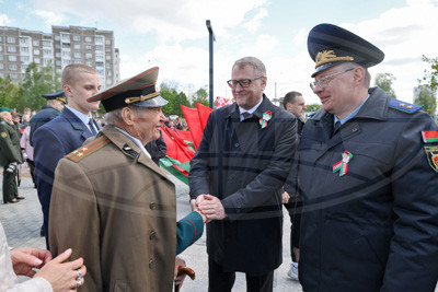 В Гродно на территории мемориала "Шталаг-324" установили памятный знак "Древо жизни"
