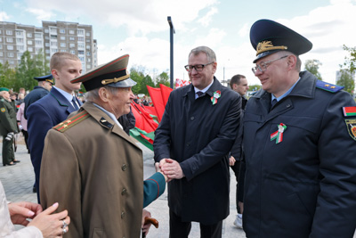 В Гродно на территории мемориала "Шталаг-324" установили памятный знак "Древо жизни"
