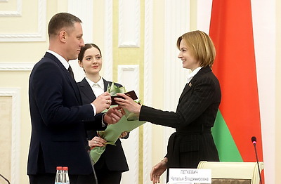 Пархамовича представили местной вертикали как помощника Президента - инспектора по Гомельской области