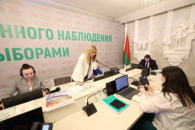 В Минске продолжает работу Центр общественного наблюдения за выборами