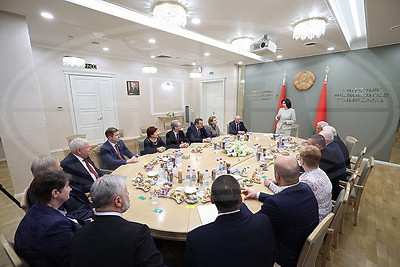 В Совете Республики состоялась встреча с советом старейшин