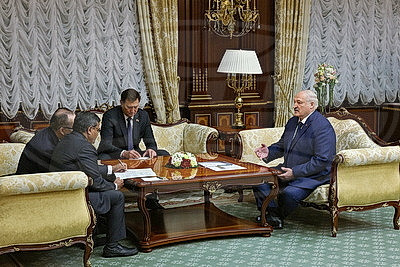 Лукашенко провел встречу с послом Индии