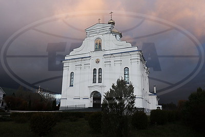 Достопримечательности. Свято-Благовещенский мужской монастырь в Малых Лядах