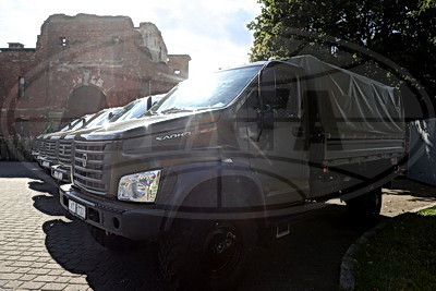 Автопарк Госпогранкомитета пополнили пять новых грузовых автомобилей