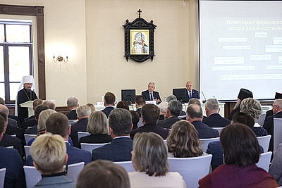 Сергеенко: государство и церковь совместно противостоят попыткам расшатать устои белорусского общества
