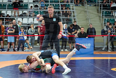 Более 200 борцов стали участниками отборочного этапа "Лиги храбрых" в Могилеве