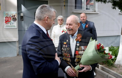 "Будьте всегда первыми, победителями". Ветеран Николай Касперович дал наказ молодежи