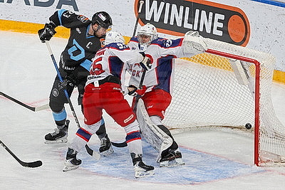 Хоккеисты "Динамо-Минск" обыграли московский ЦСКА