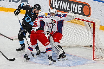 Хоккеисты "Динамо-Минск" обыграли московский ЦСКА