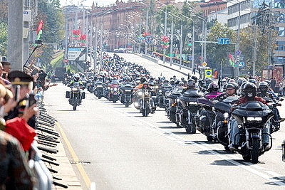 Мотопарад H.O.G. Rally Minsk стартовал от Кургана Славы в праздничный Минск