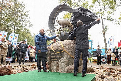 Памятник креветке, выставка караваев и подворий. В Белоозерске проходят "Дажынкі-2025"