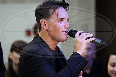 "Золотой шлягер-2025". Концерт-урок итальянского певца Риккардо Форези прошел в Могилеве