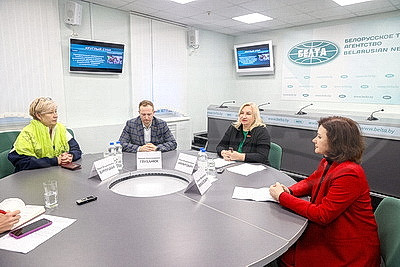 Направления военно-патриотического воспитания детей и молодежи обсудили в пресс-центре БЕЛТА