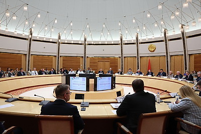 Какую роль бизнес будет играть в соцэкономразвитии до 2030 года? Обсудили на Форуме деловых кругов в Минске