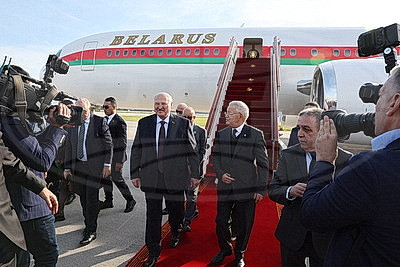 Лукашенко прибыл с официальным визитом в Алжир