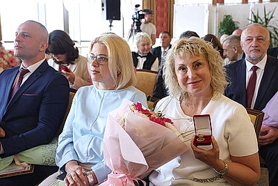 Во Дворце Республики наградили лауреатов конкурса "Врач года Республики Беларусь"
