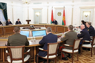 На рассмотрение Совбеза вынесен доклад о состоянии нацбезопасности и мерах по ее укреплению