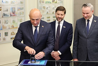 Гашение новой марки в честь 100-летия Белорусского радио состоялось в Минске