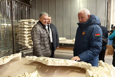 Пархомчик ознакомился с работой предприятий Пружанского района